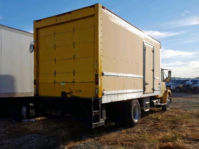 1FV3EJFD41HG90179 - 2001 FREIGHTLINER MEDIUM CON YELLOW photo 4