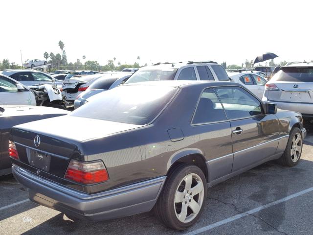 WDBEA52E3SC201190 - 1995 MERCEDES-BENZ E 320 TWO TONE photo 4