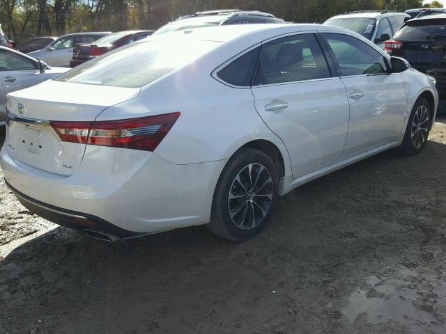 4T1BK1EB9JU286097 - 2018 TOYOTA AVALON XLE WHITE photo 4