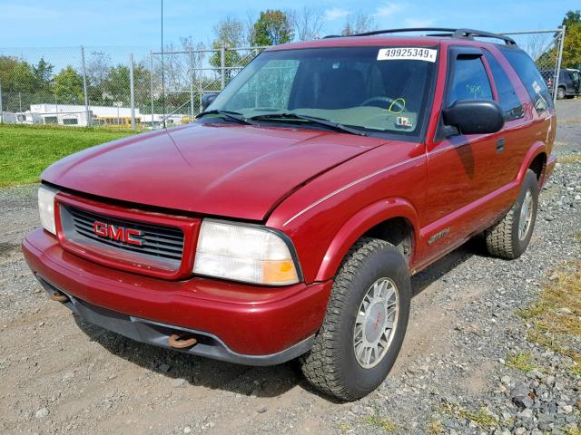 1GKCT18W2YK292578 - 2000 GMC JIMMY RED photo 2