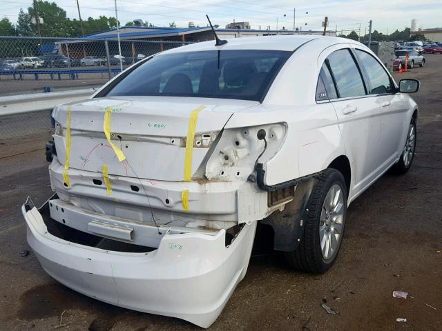 1C3CCBAB9DN568910 - 2013 CHRYSLER 200 LX WHITE photo 4