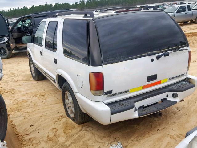 1GNDT13W112172324 - 2001 CHEVROLET BLAZER YELLOW photo 3