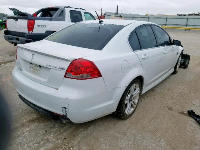 6G2ER57788L106726 - 2008 PONTIAC G8 WHITE photo 4