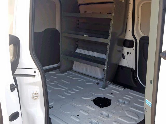 ZFBERFAB0J6J86798 - 2018 RAM PROMASTER 白色 照片 6