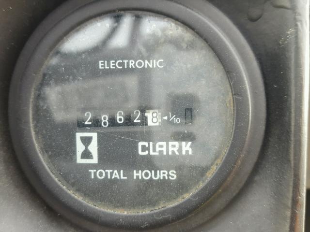 000GP138MB7736835 - 1988 CLAR FORKLIFT 绿色 照片 8