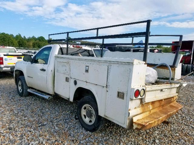 1GTHC44KX9E131322 - 2009 GMC SIERRA C25 WHITE photo 3