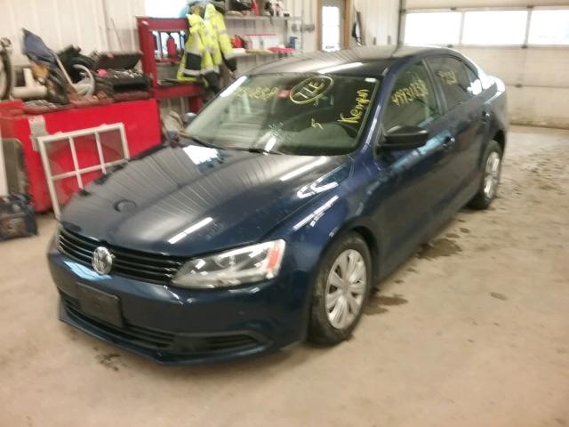 3VW2K7AJ7EM327838 - 2014 VOLKSWAGEN JETTA BASE 蓝色 照片 2