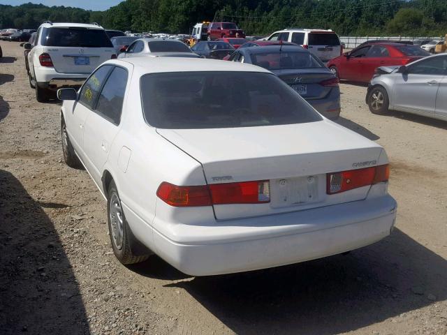 4T1BG22K0YU739044 - 2000 TOYOTA CAMRY CE WHITE photo 3