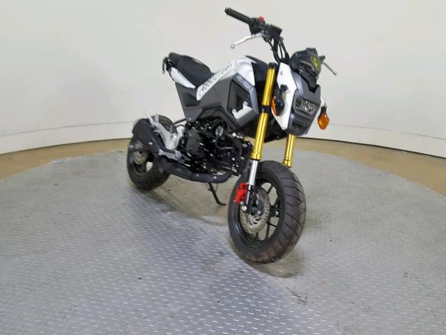 MLHJC7511J5009250 - 2018 HONDA GROM WHITE photo 2