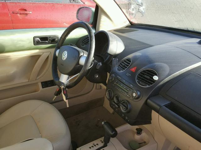 3VWRF31Y89M402092 - 2009 VOLKSWAGEN NEW BEETLE 绿色 照片 9