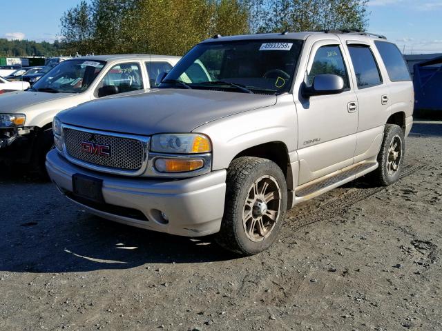 1GKEK63UX4J265076 - 2004 GMC YUKON DENA SILVER photo 2