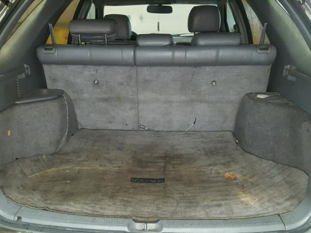 JT6HF10UXY0163767 - 2000 LEXUS RX 300 SILVER photo 9