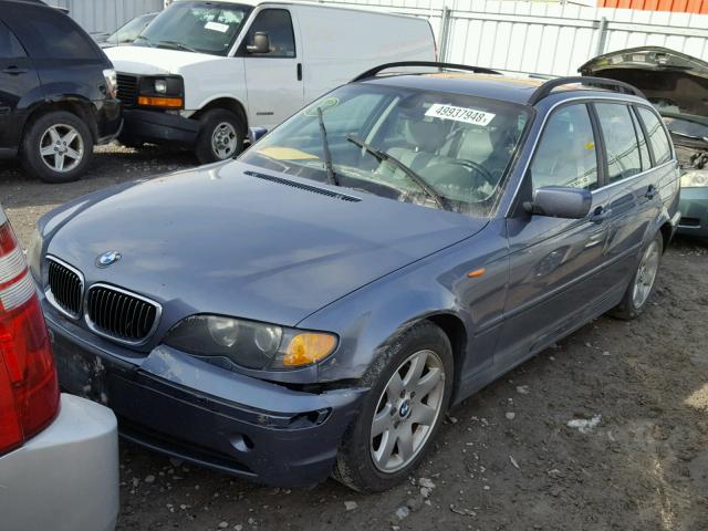 WBAEN33422EZ15099 - 2002 BMW 325 IT BLUE photo 2