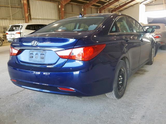 5NPEB4AC7DH536615 - 2013 HYUNDAI SONATA GLS BLUE photo 4