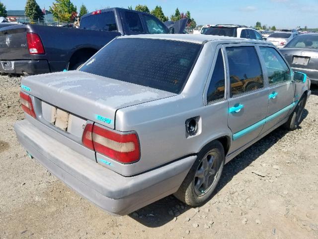 YV1LS5538S1257387 - 1995 VOLVO 850 BASE SILVER photo 4