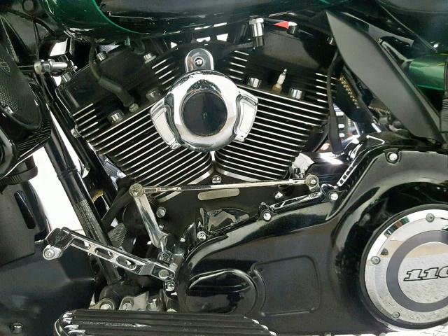 1HD1PZ812BB956474 - 2011 HARLEY-DAVIDSON FLHXSE2 GREEN photo 12