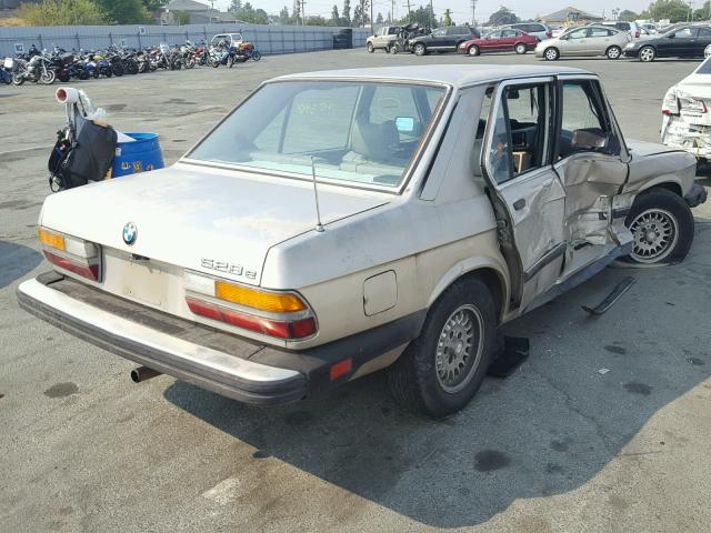 WBADK7309D7958791 - 1983 BMW 528 E SILVER photo 4