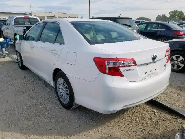 4T1BD1FK8DU087023 - 2013 TOYOTA CAMRY HYBR WHITE photo 3