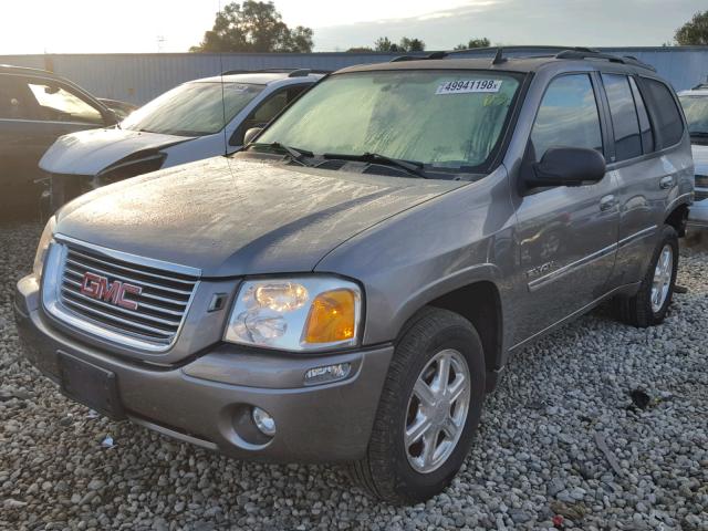 1GKDT13S262334138 - 2006 GMC ENVOY GRAY photo 2