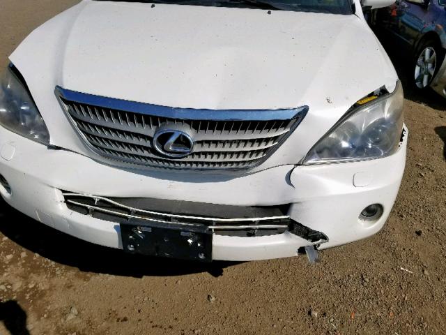 JTJGW31U582006180 - 2008 LEXUS RX 400H WHITE photo 9