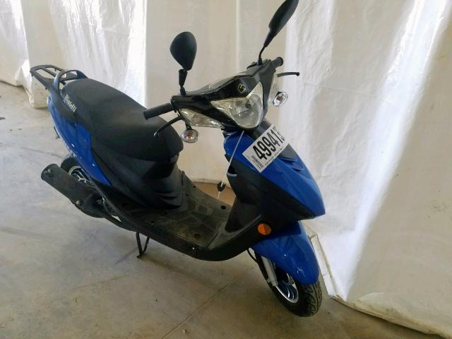 LLPVGBAA0J1G28974 - 2018 BINT SCOOTER BLUE photo 1