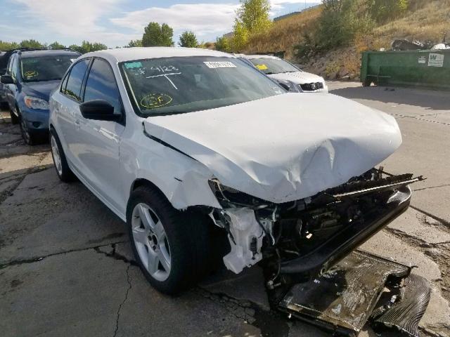 3VW2K7AJ2EM333949 - 2014 VOLKSWAGEN JETTA BASE WHITE photo 1