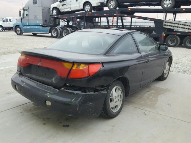 1G8ZY12752Z211977 - 2002 SATURN SC2 BLACK photo 4