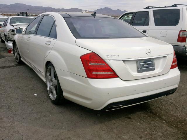 WDDNG7DB1DA505119 - 2013 MERCEDES-BENZ S 550 WHITE photo 3