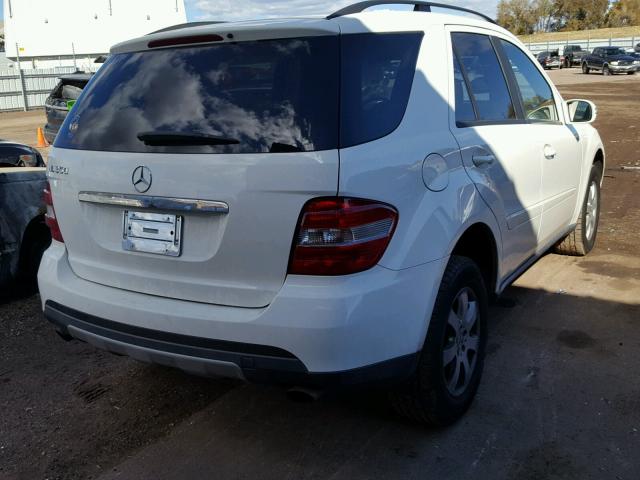 4JGBB86E26A085877 - 2006 MERCEDES-BENZ ML 350 WHITE photo 4