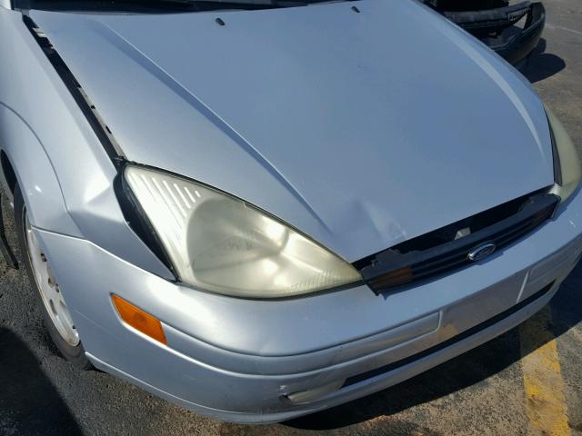 1FAFP38382W222720 - 2002 FORD FOCUS ZTS SILVER photo 9