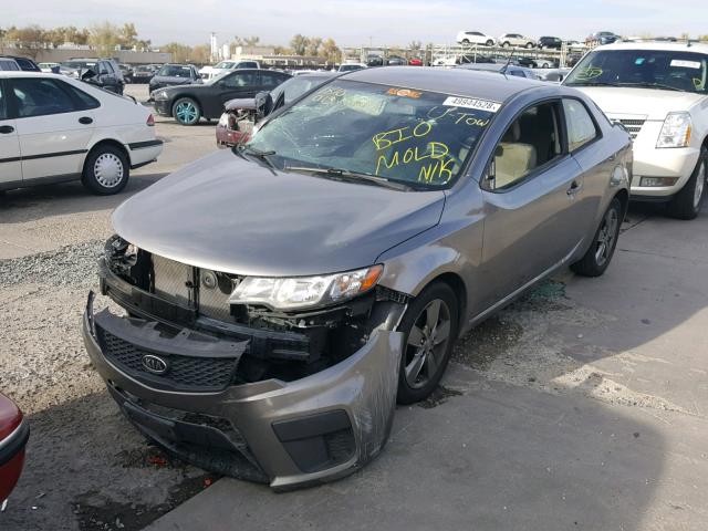 KNAFU6A23A5128946 - 2010 KIA FORTE EX GRAY photo 2