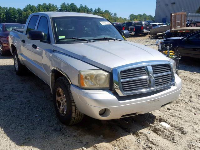 1D7HW48N07S233809 - 2007 DODGE DAKOTA QUA SILVER photo 1