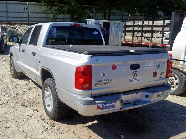 1D7HW48N07S233809 - 2007 DODGE DAKOTA QUA SILVER photo 3