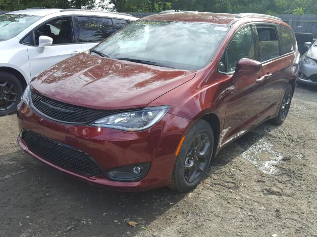 2C4RC1BG9JR362236 - 2018 CHRYSLER PACIFICA T MAROON photo 2