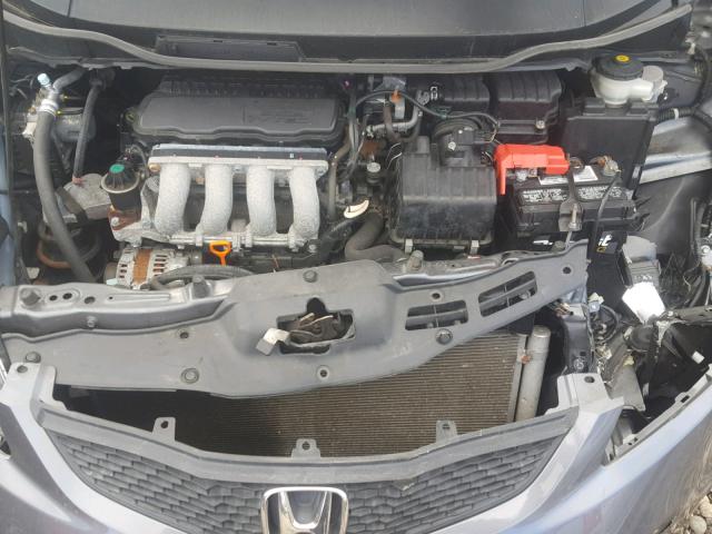 JHMGE8G37DC007951 - 2013 HONDA FIT GRAY photo 7