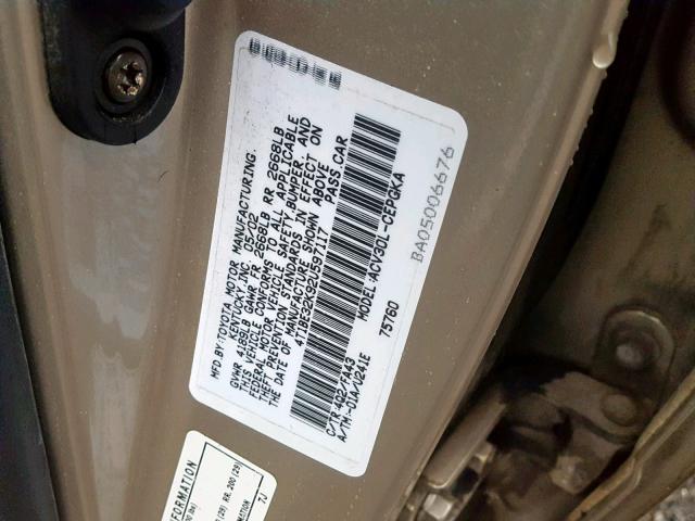 4T1BE32K92U597117 - 2002 TOYOTA CAMRY LE GOLD photo 10