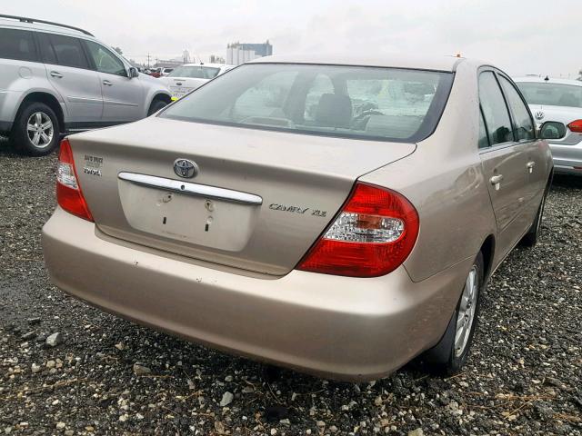 4T1BE32K92U597117 - 2002 TOYOTA CAMRY LE GOLD photo 4