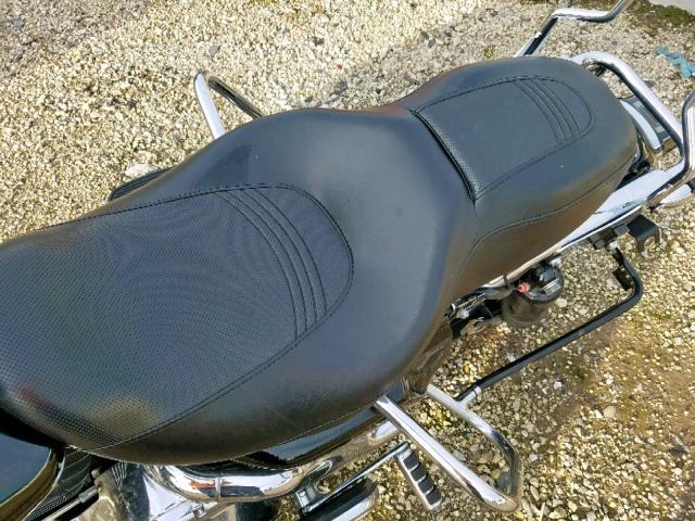 1HD1FCW116Y644023 - 2006 HARLEY-DAVIDSON FLHTCUI BLACK photo 6