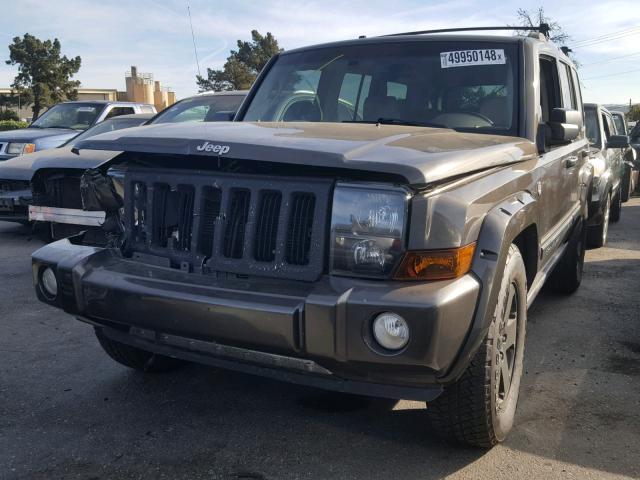 1J8HG58NX6C319367 - 2006 JEEP COMMANDER მწვანე ფოტო 2