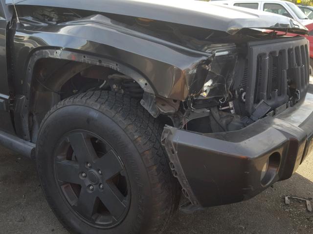 1J8HG58NX6C319367 - 2006 JEEP COMMANDER მწვანე ფოტო 9