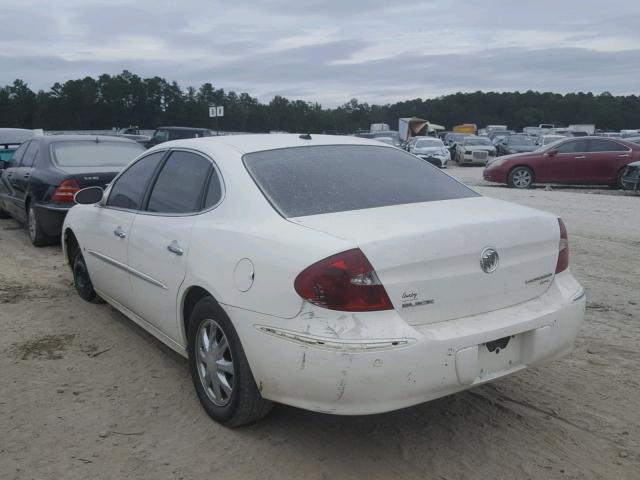 2G4WD582361219299 - 2006 BUICK LACROSSE C WHITE photo 3