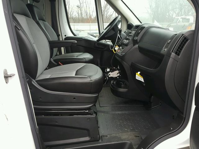 3C6TRVAG5FE502411 - 2015 RAM PROMASTER 白色 照片 5