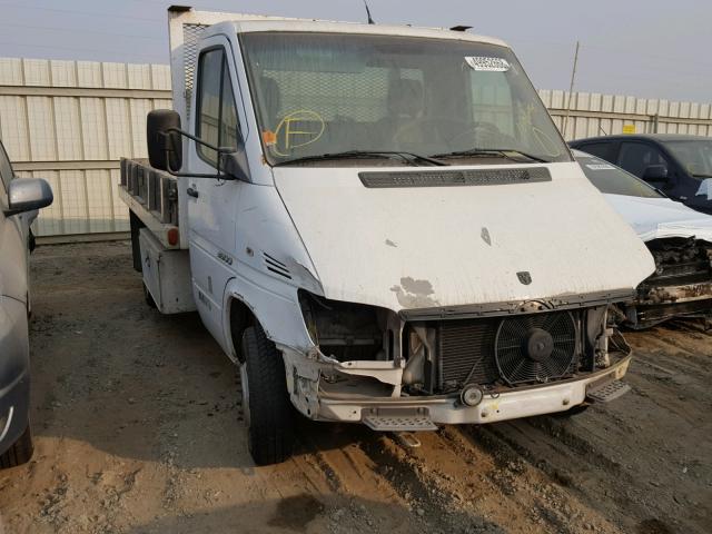 WD1PD444X45612838 - 2004 DODGE SPRINTER WHITE photo 1