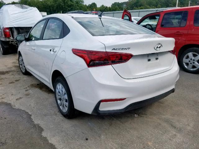 3KPC24A35KE072054 - 2019 HYUNDAI ACCENT SE WHITE photo 3