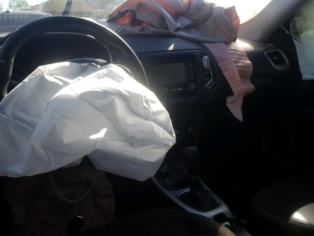 3C4NJDAB3HT656153 - 2017 JEEP COMPASS SP 橙色 照片 9