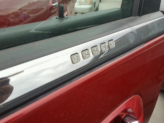 5LMFU27515LJ17645 - 2005 LINCOLN NAVIGATOR Бордовый фото 10