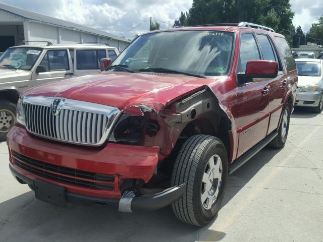 5LMFU27515LJ17645 - 2005 LINCOLN NAVIGATOR Бордовый фото 2
