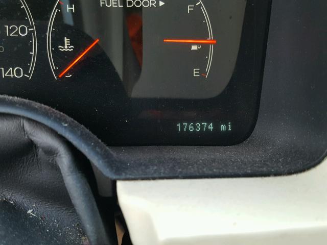 5LMEU68H24ZJ01266 - 2004 LINCOLN AVIATOR 红色 照片 8