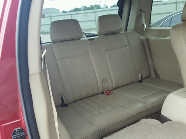 5LMEU68H24ZJ01266 - 2004 LINCOLN AVIATOR 红色 照片 9