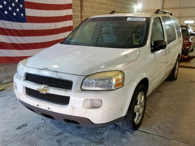 1GNDV33147D208367 - 2007 CHEVROLET UPLANDER L WHITE photo 2